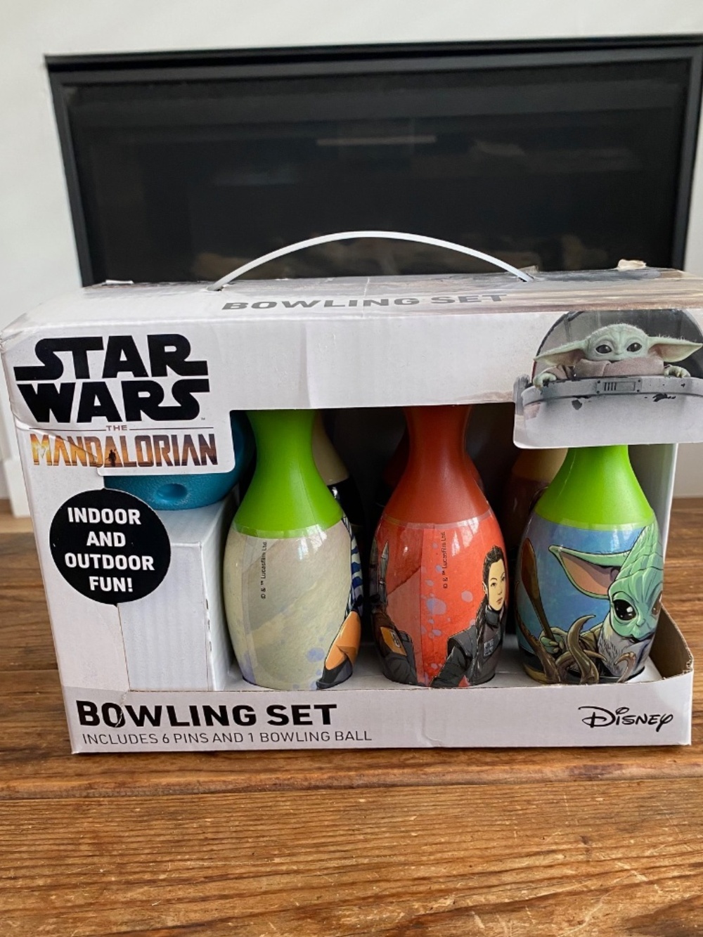 Star Wars The Mandalorian Bowling Set, 6 Pins and a Bowling Ball, Disney